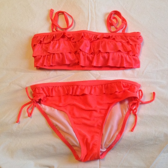 NWOT Justice coral ruffled bikini - Picture 1 of 3